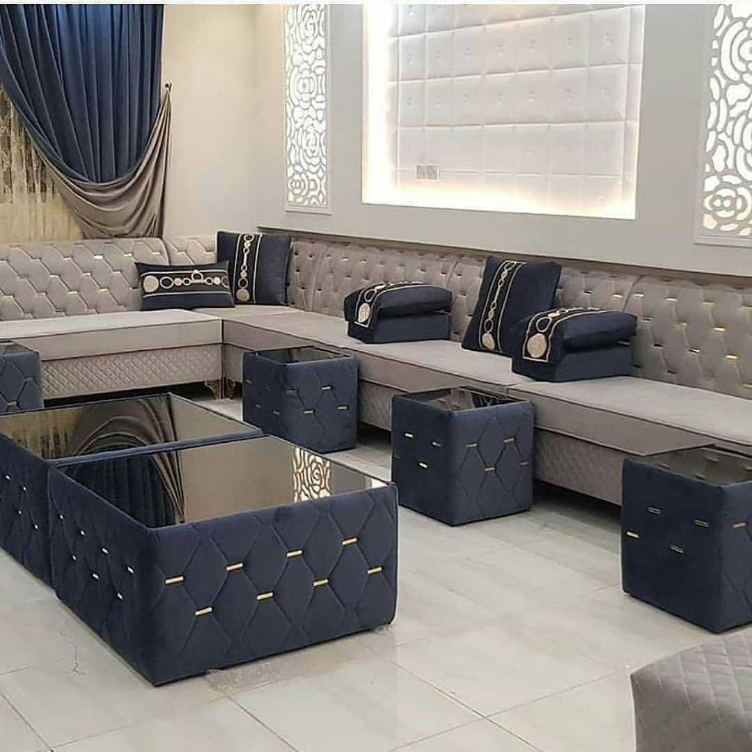 Sofa sets Coffee tables